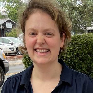 Meet your Posher, Isabel